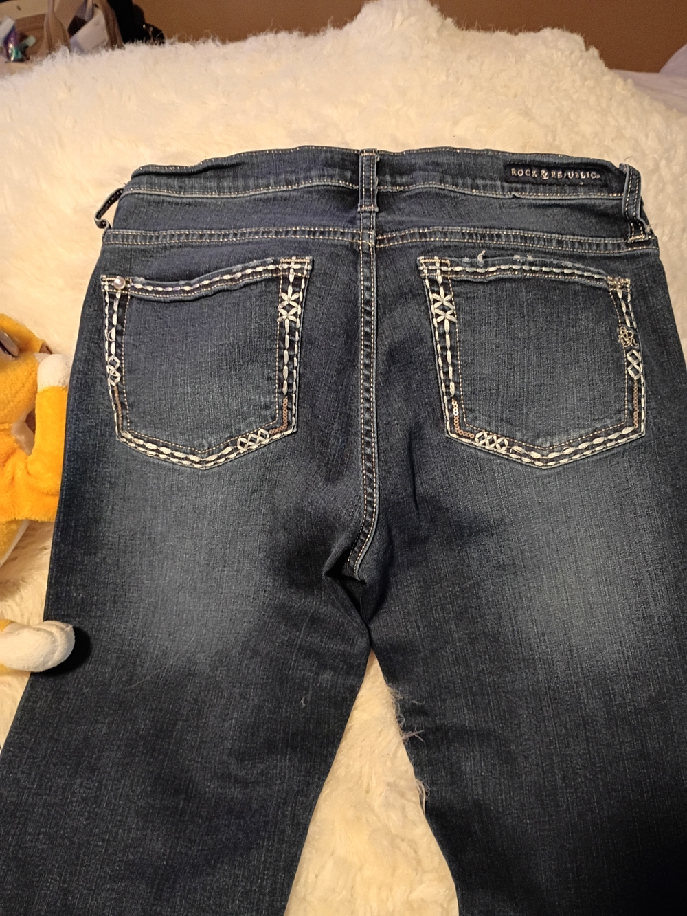 Rock & Republic Dark Blue Bootcut Jeans with Embroidered Back Pockets